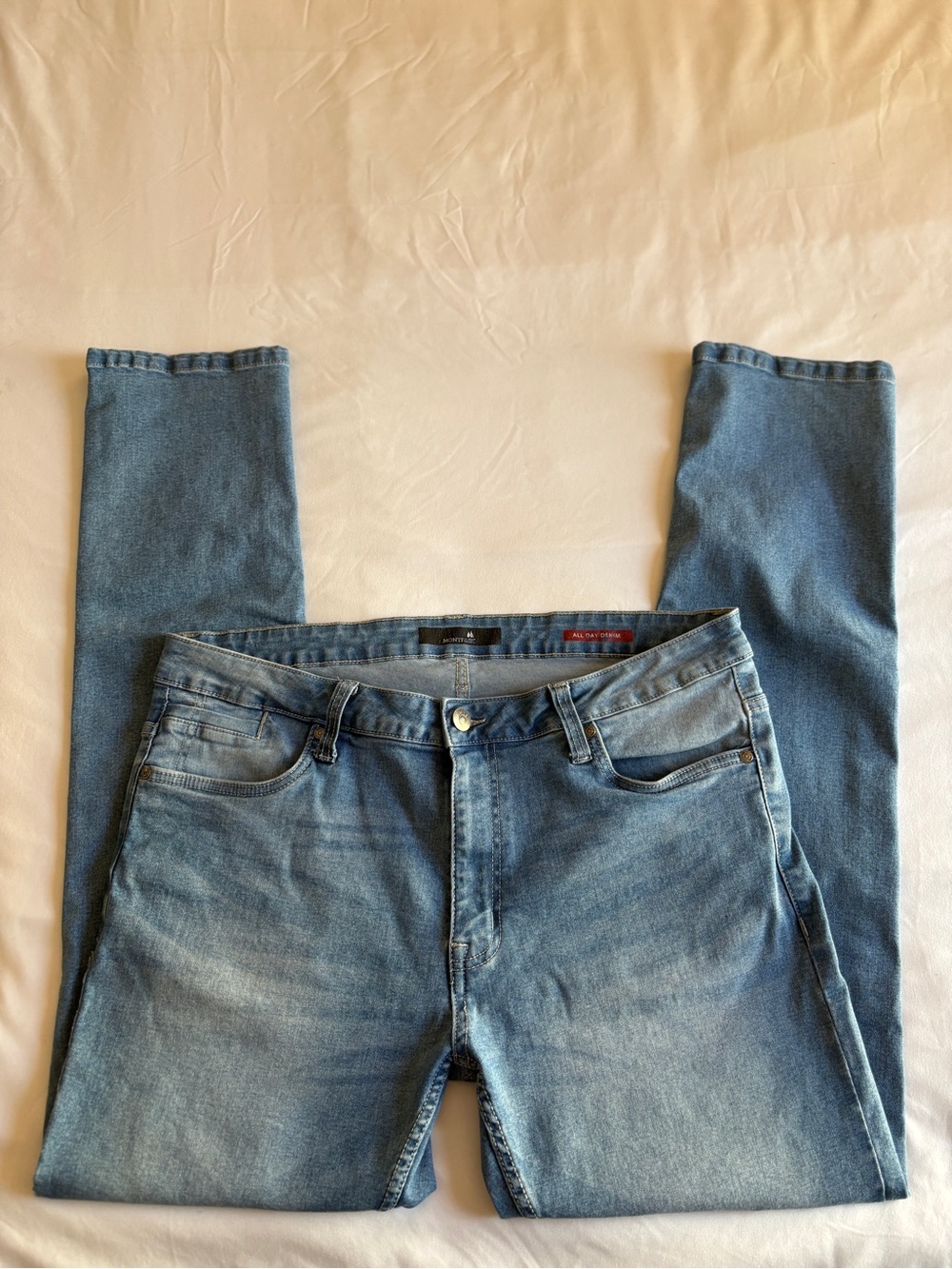 Montfort Men’s Slim Skinny Light Wash Jeans Casual Everyday Denim